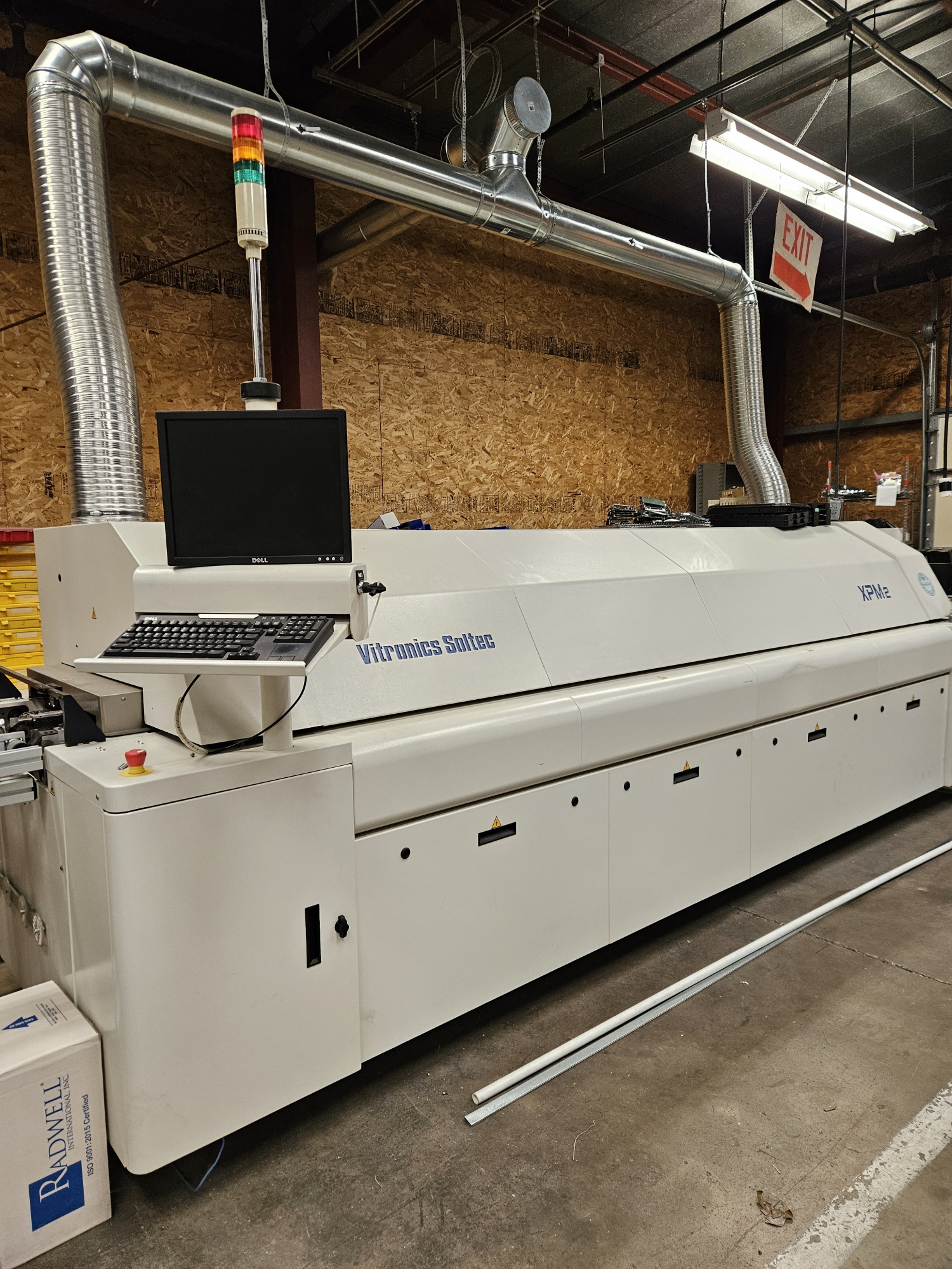 Vitronics 820 XPM2 Reflow